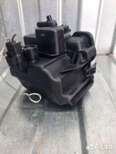 Корпус топливного фильтра Citroen C4 Picasso 1