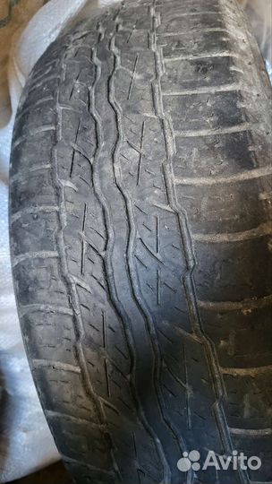 Bridgestone Dueler H/T D687 225/65 R17