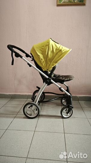 Коляска универсальная