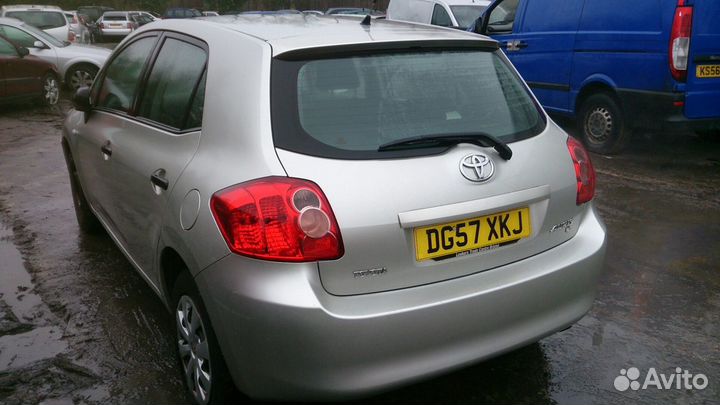 Разбор на запчасти Toyota Auris E15 2006-2012