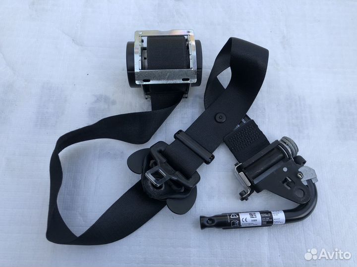 Ремень безопасности передний правый BMW F10 F11