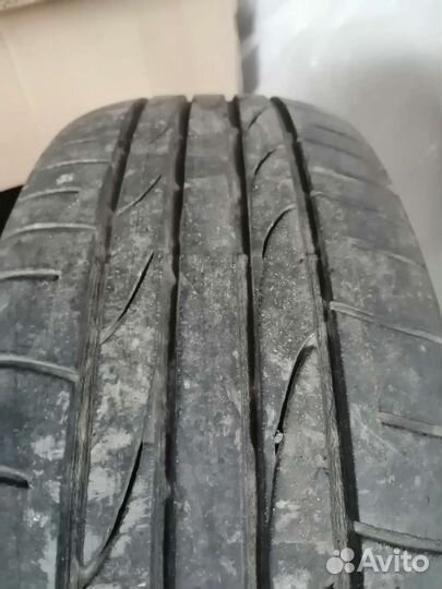 Bridgestone Dueler H/L 215/65 R16