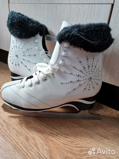 Коньки фигурные 37-38 размер