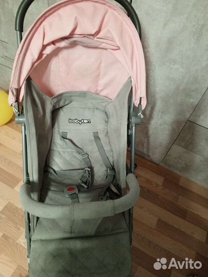 Прогулочная коляска