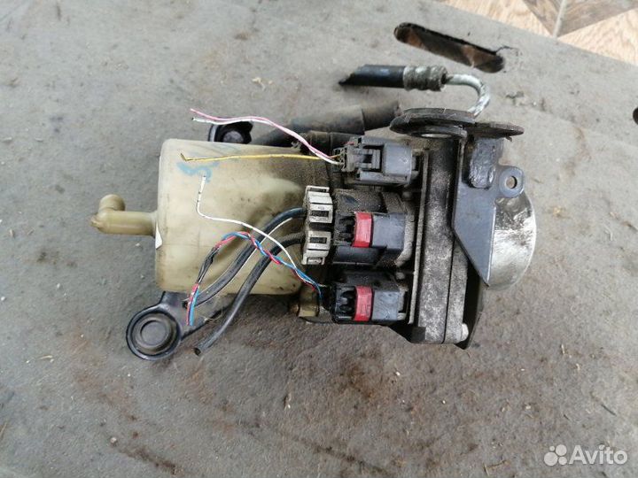 Насос гидроусилителя Mazda 3 BK