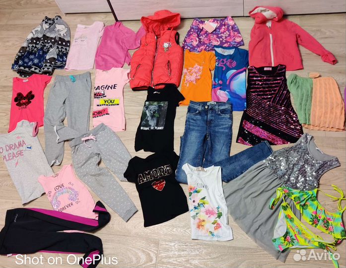 Одежда для девочки пакетом 132-140