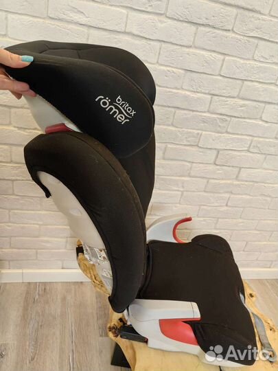 Детское автокресло Britax Romer kidfix sl 15-36 кг