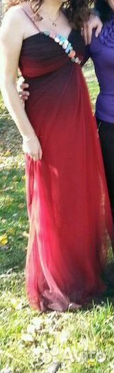 Вечернее платье