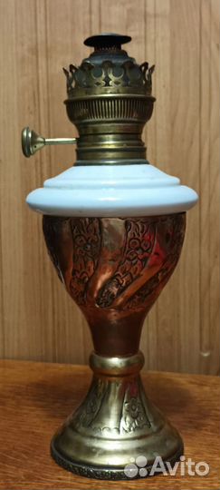 Керосиновая лампа