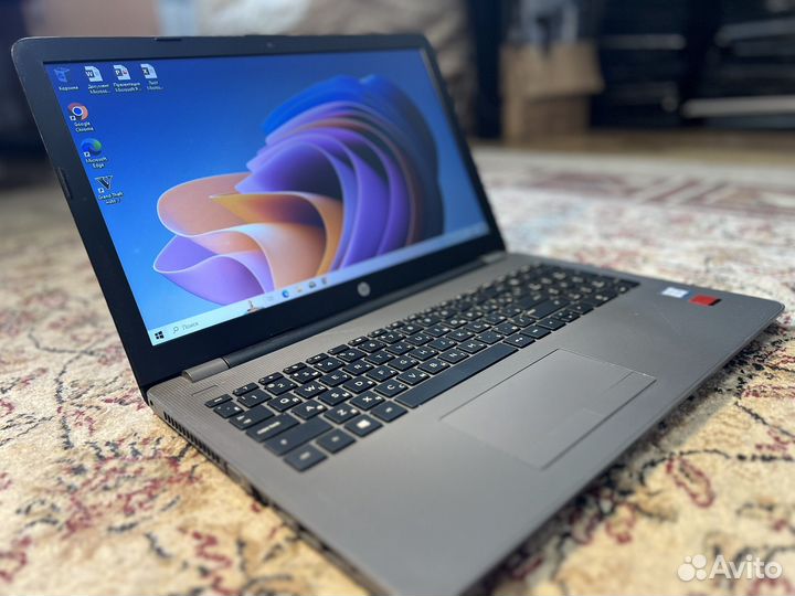 Игровой Ноутбук HP i3-6006u/6гб/R 520 2гб