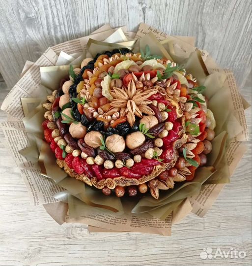 Букеты из орех и сухофруктов