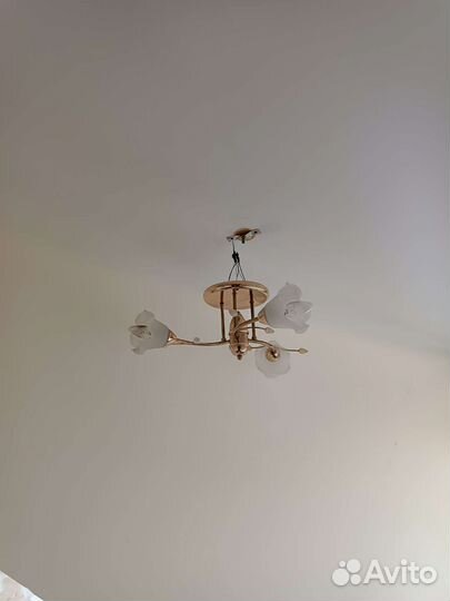 Люстра потолочная