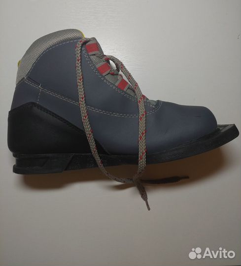 Лыжные ботинки marax