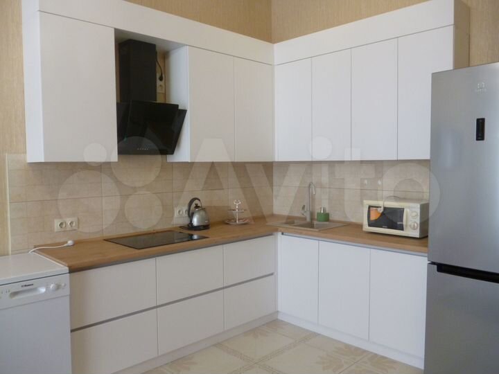 2-к. квартира, 60 м², 5/15 эт.