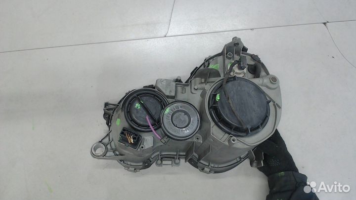 Фара (передняя) Mercedes CLK W208, 2001