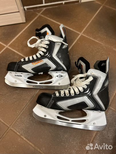 Коньки хоккейные easton se6