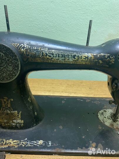 Швейная машина Singer