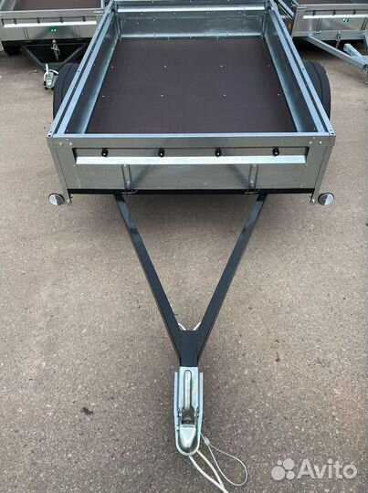 Прицеп легковой