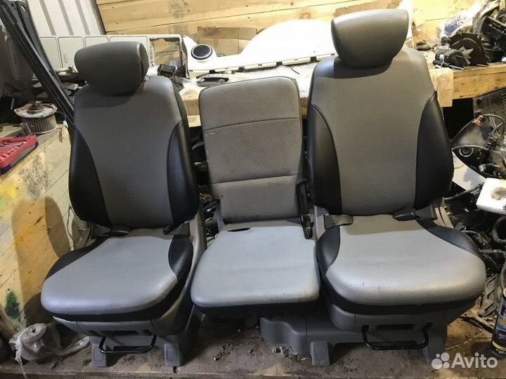 Сиденья задний ряд в сборе Hyundai Grand Starex Н1