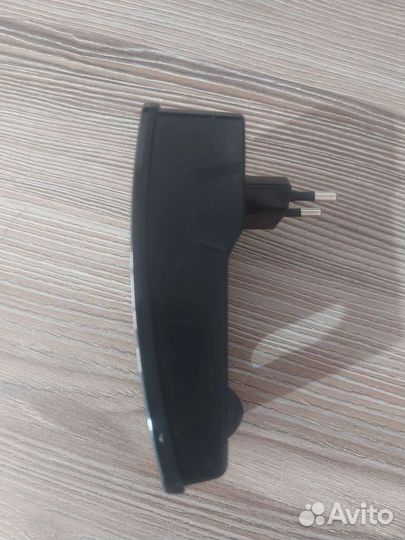 Зарядное устройство Energizer Maxi Charger