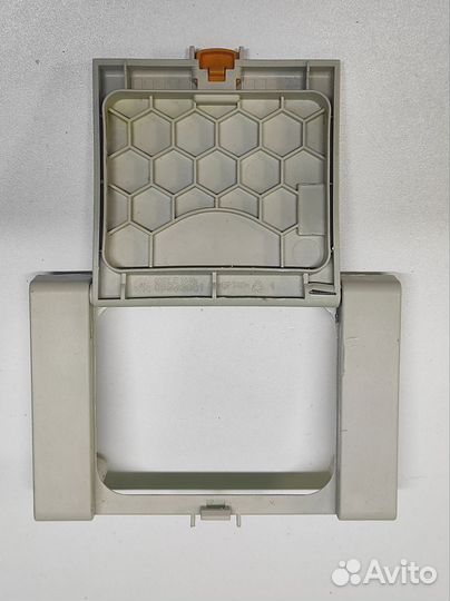 Крышка для контейнера для соли 5943081 пмм Miele