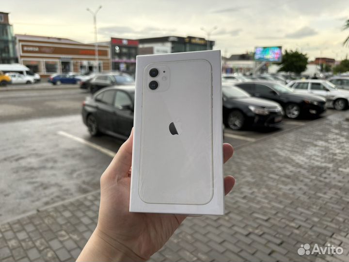 iPhone 11, 128 ГБ