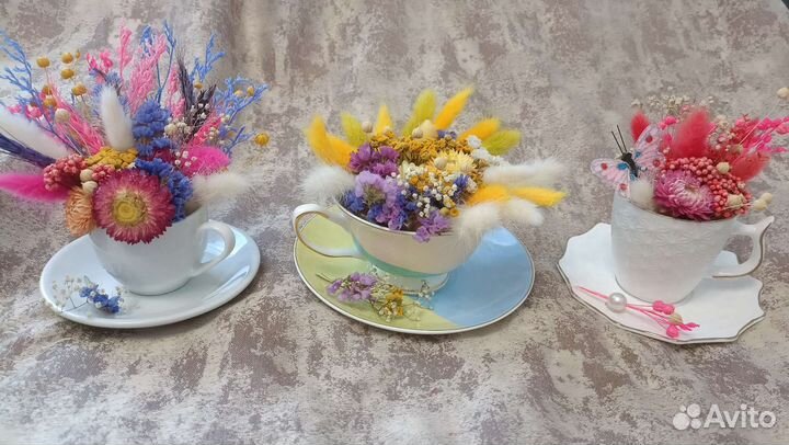 Композиция из сухоцветов