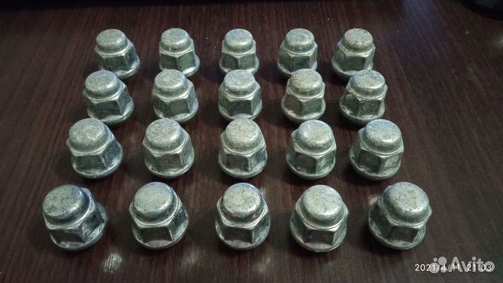 Гайка на колесо Lifan X60