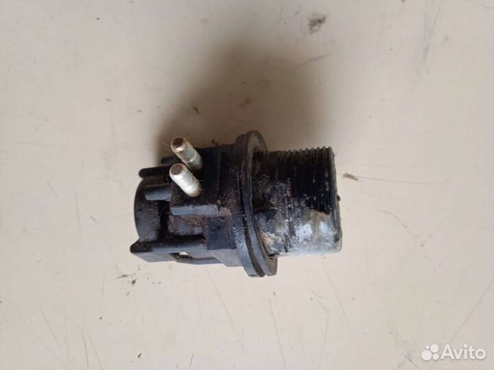 Кнопка кикдауна Mercedes w123 мерседес 123