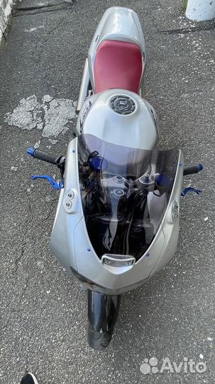 Honda VTR 1000F Firestorm