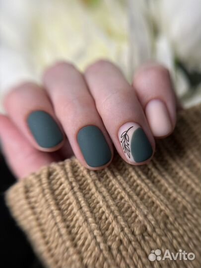 Мастер маникюра