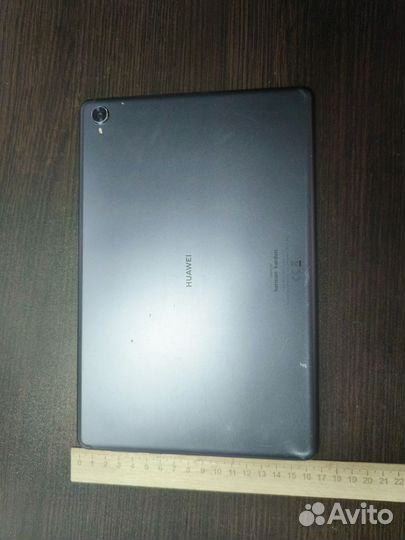 Huawei MediaPad M6