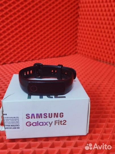 Фитнес браслет samsung galaxy fit 2