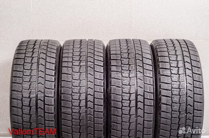 Dunlop Winter Maxx WM02 235/45 R17 94Q