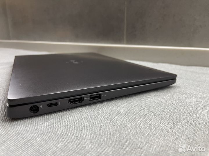 Ноутбук dell 5300 Core-i5 (1.6-4.1 ггц)