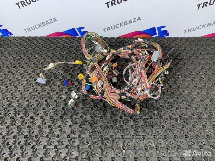 7422482423 Проводка кабины Renault T