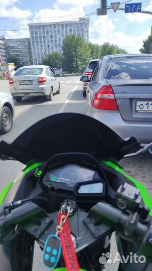 Kawasaki ninja 300