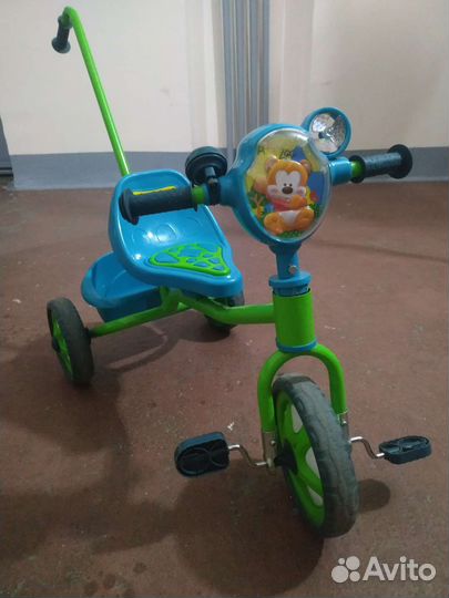 Детский трехколесный велосипед бу