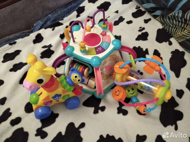 Развивающие игрушки пакетом