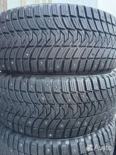 Michelin X-Ice North 3 225/55 R17