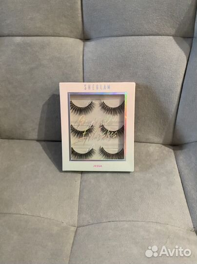 Накладные ресницы пучки