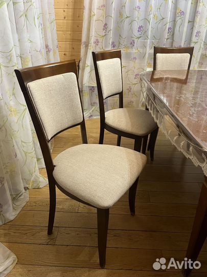 Перетяжка мебели