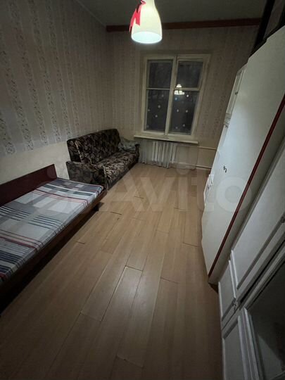 Комната 18 м² в 3-к., 2/5 эт.