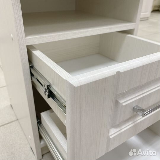 Тумба / прикроватная тумба / в наличии