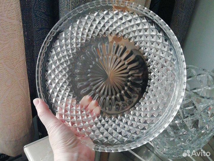 Хрустальная ваза