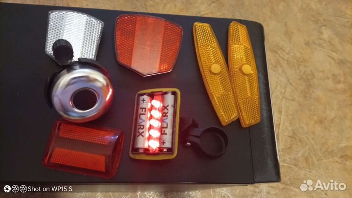 Фонарь для велосипеда, светоотражатели