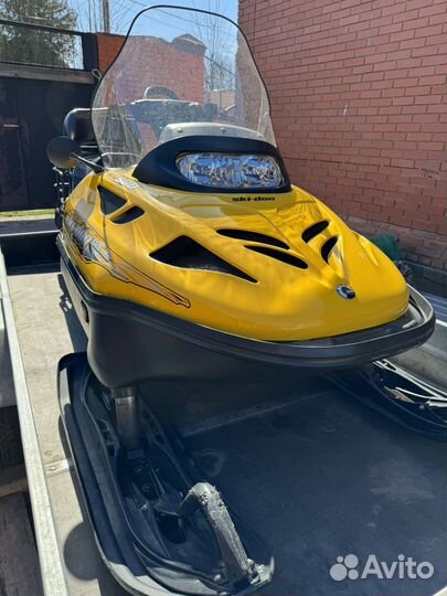 Продам снегоход SKI-DOO