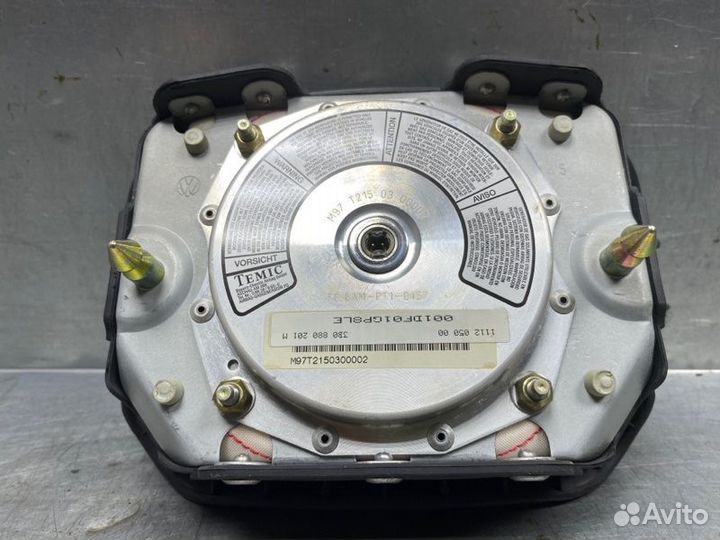 Подушка безопасности в рулевое колесо Volkswagen P