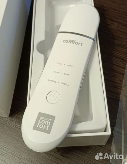 Ультразвуковой аппарат для чистки лица