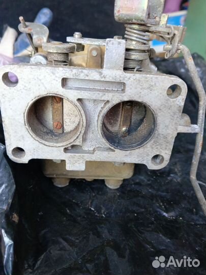 Карбюратор к126гм